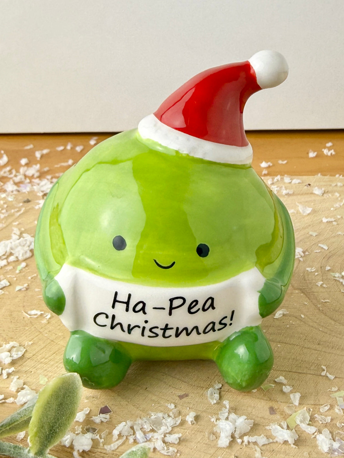 Ha-pea Christmas Ceramic figure