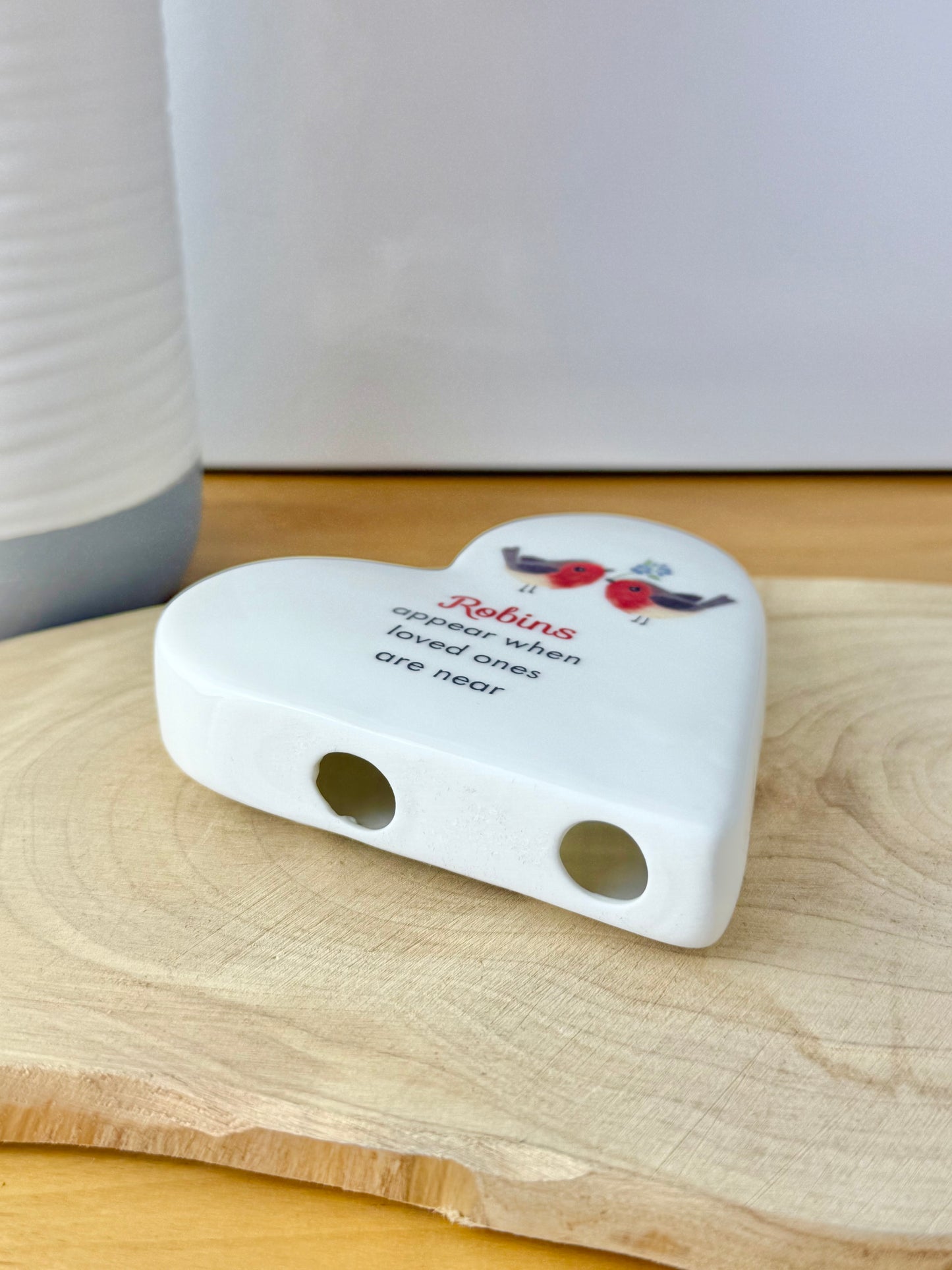 Robin Forget me Not standing ceramic heart