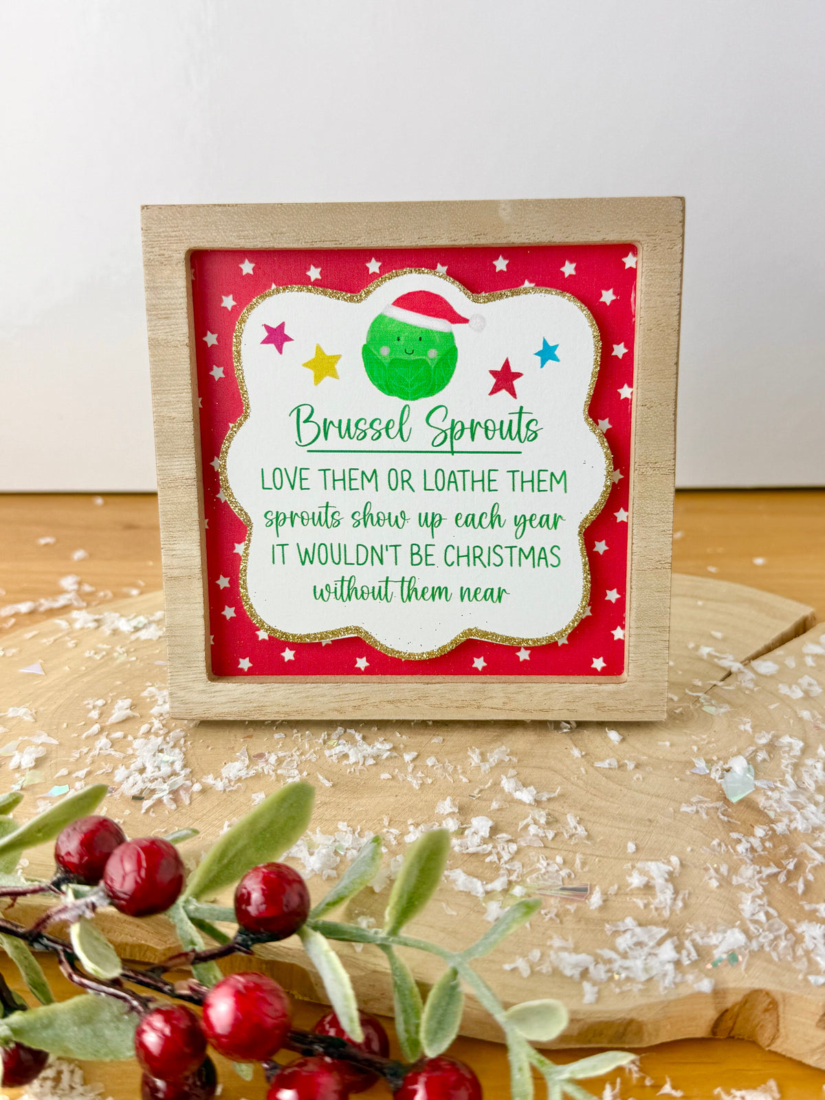 Festive Fun red & white novelty wooden easel signs