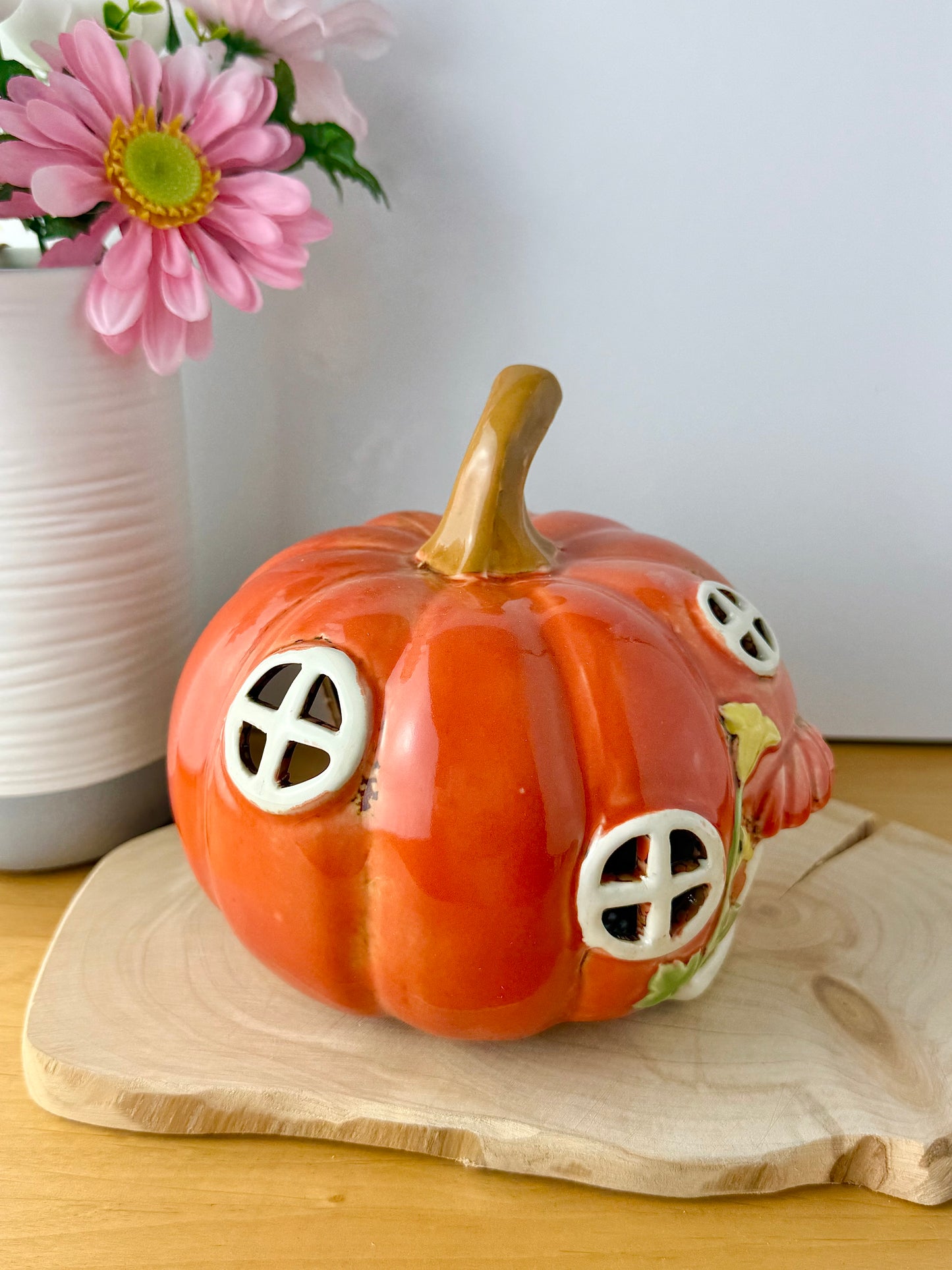 Village Pottery Orange ceramic Pumpkin House