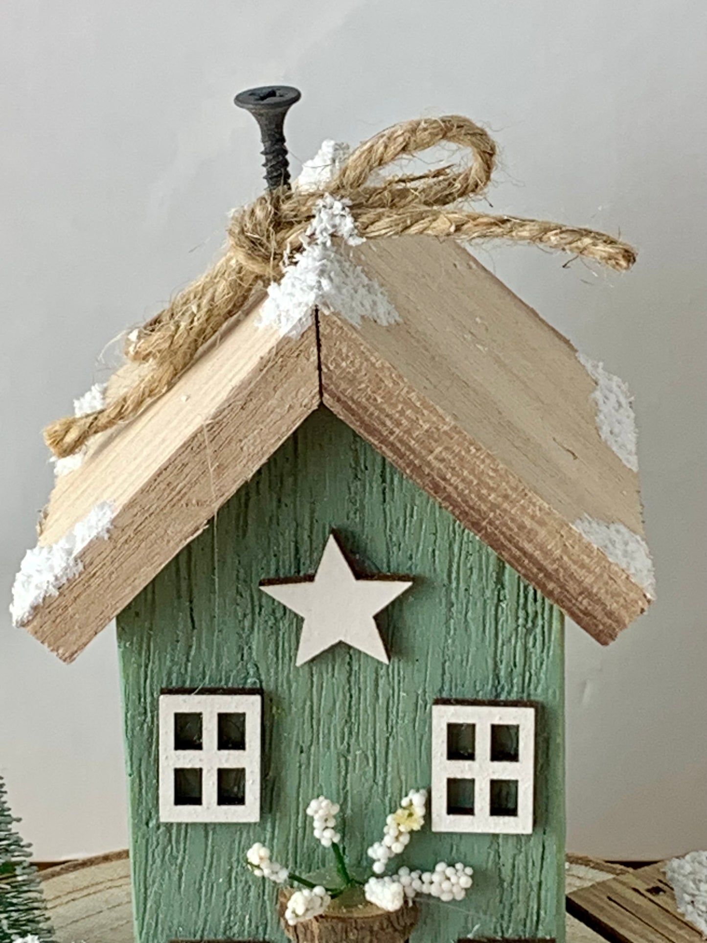 Christmas Cottage - Green with Snowman