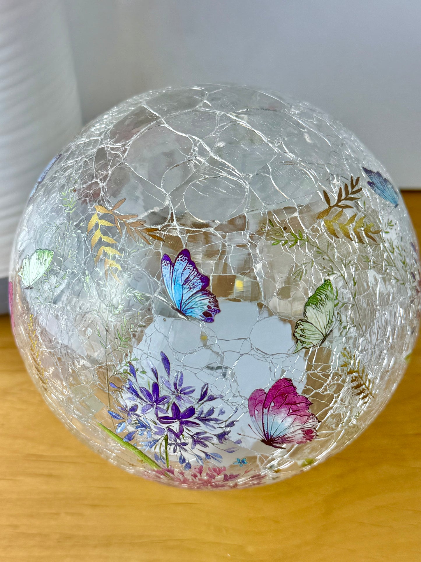 Floral Butterfly Light up Glass Ball