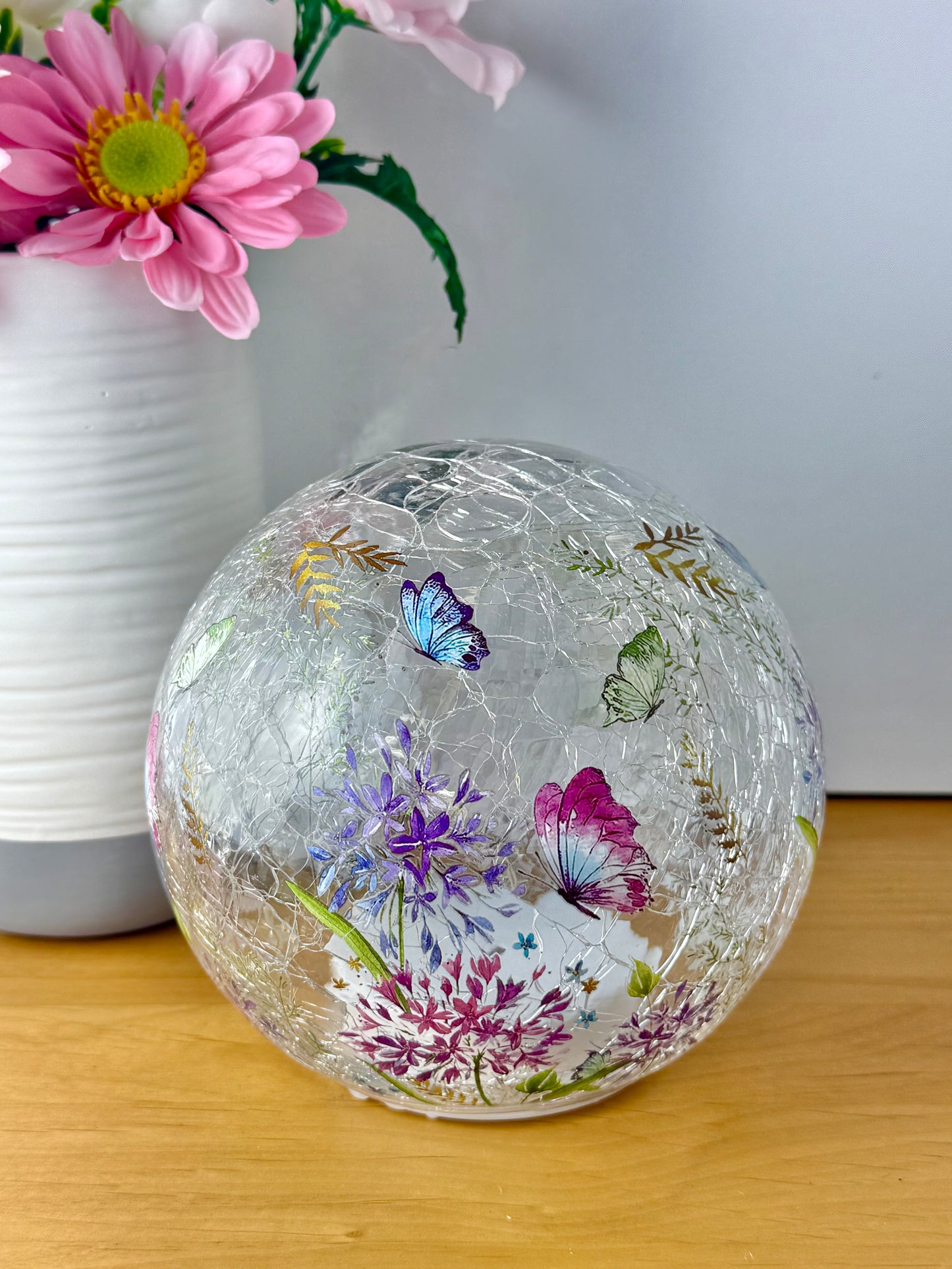 Floral Butterfly Light up Glass Ball