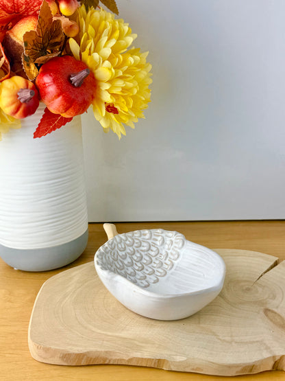 Acorn porcelain decorative tray