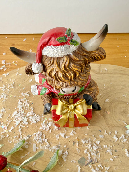 Highland Cows - Holding Christmas Tree or Present