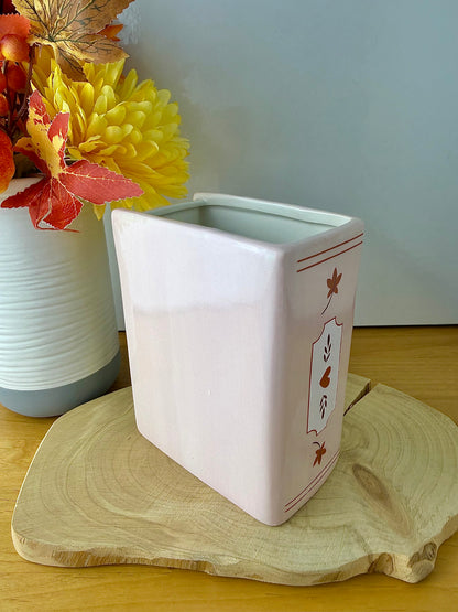 Cosy Chapter Decorateive Vase - Just a girl who loves books