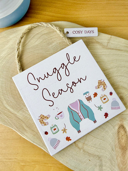 Cosy Chapters Wooden signs with book tag