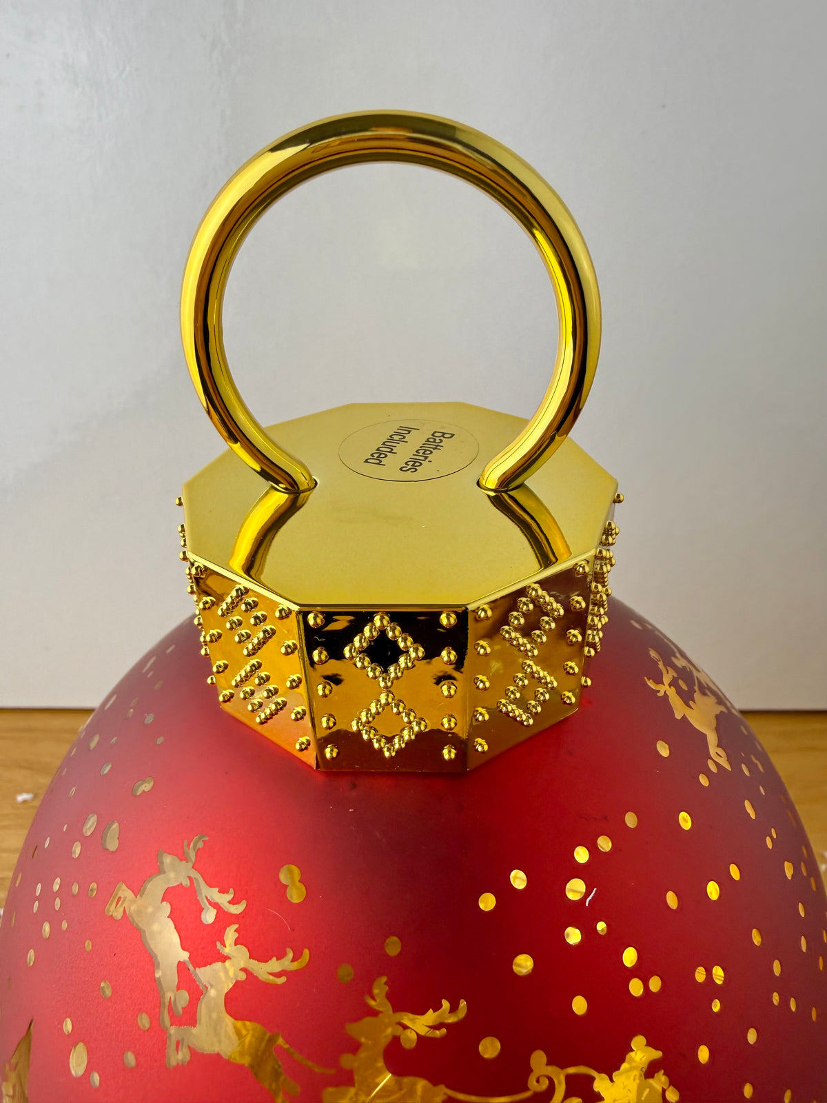 Christmas Light up Bauble - Red