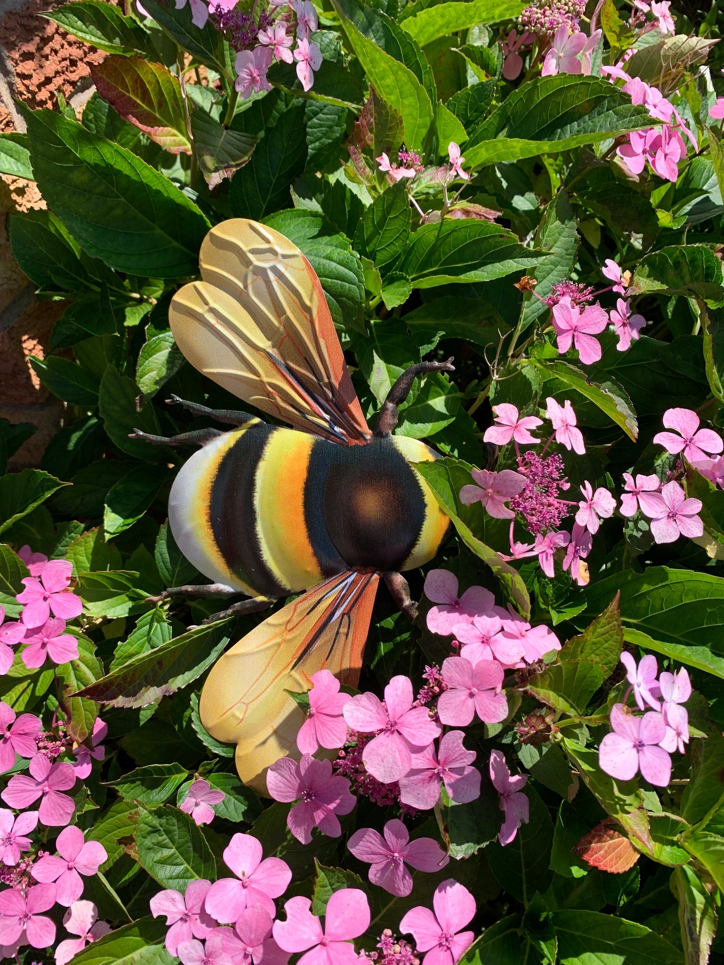 Bumble Bee - Medium