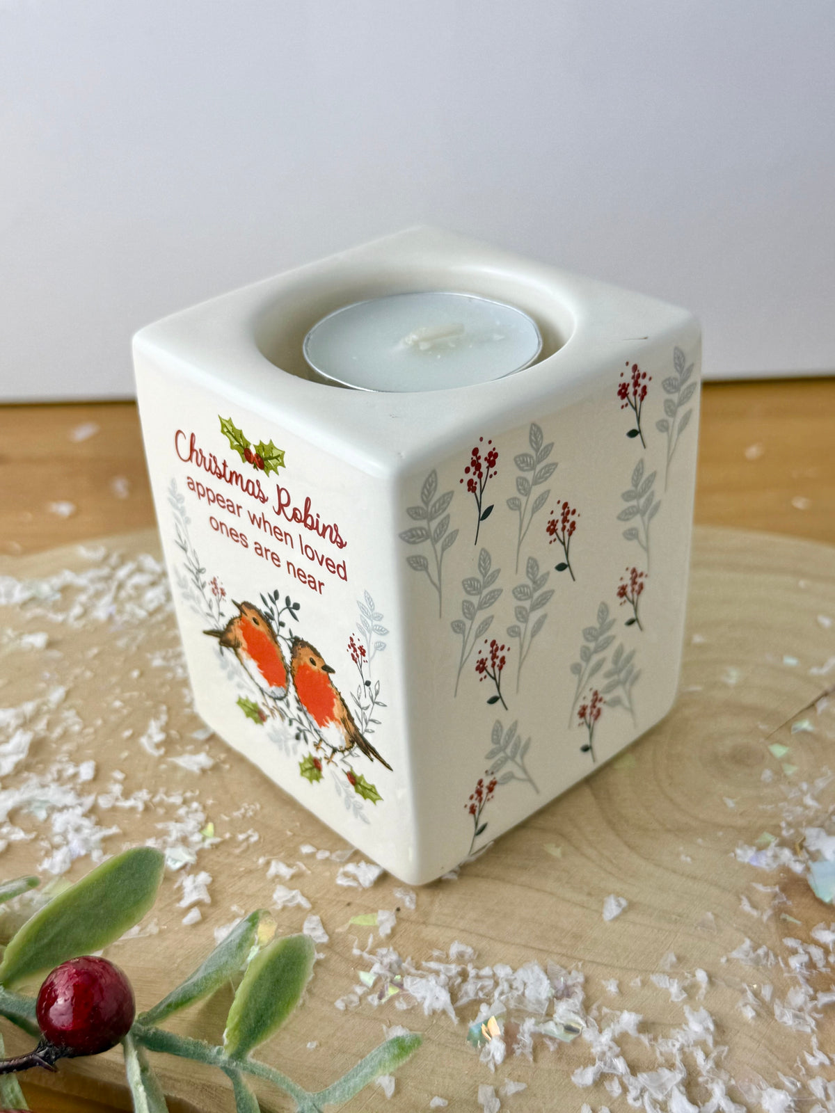 Winter Robins Tea Light Holder