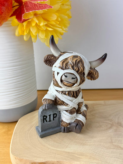 Highland Cows - Halloween Spooky Costumes