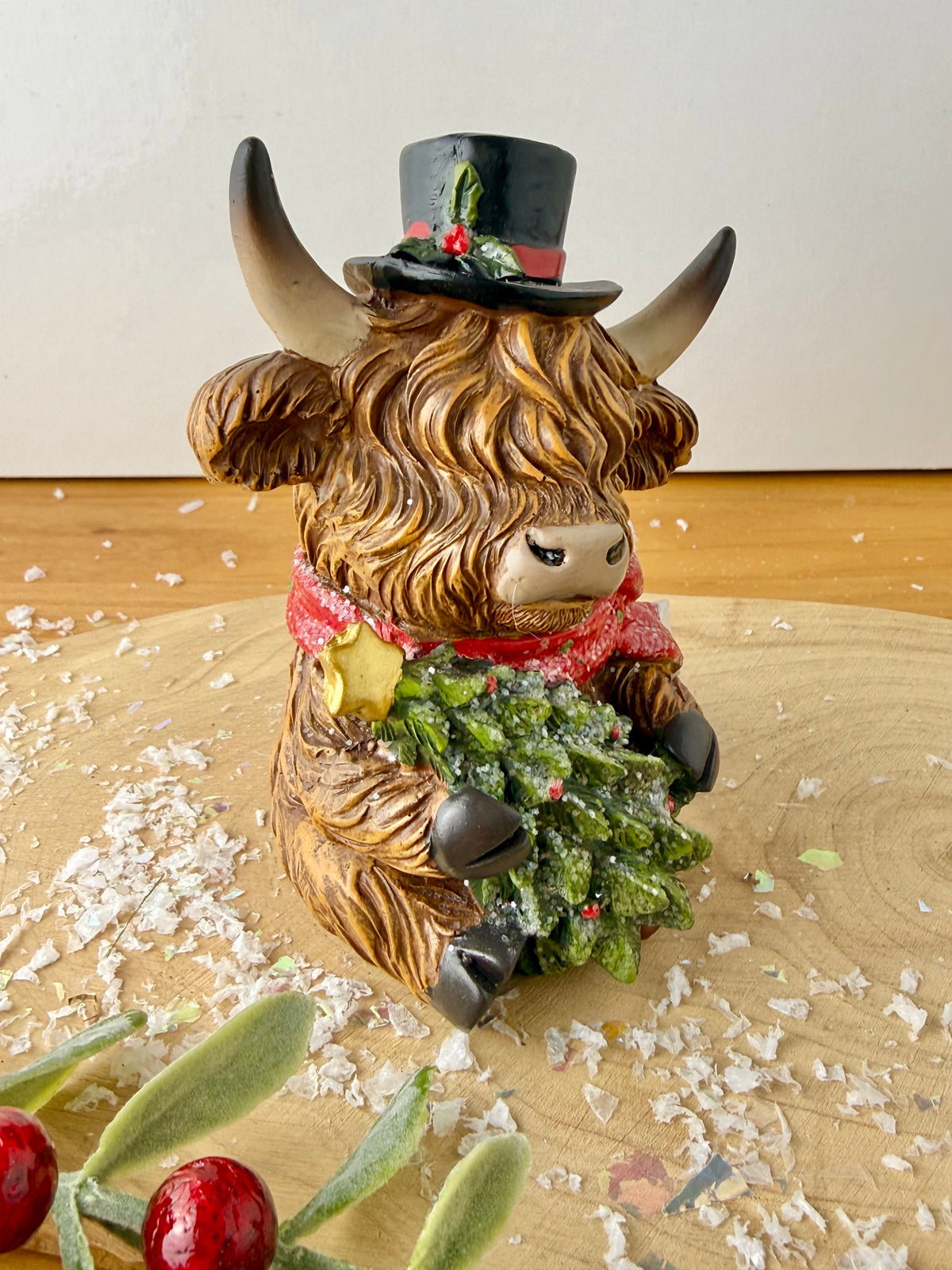 Highland Cows - Holding Christmas Tree or Present