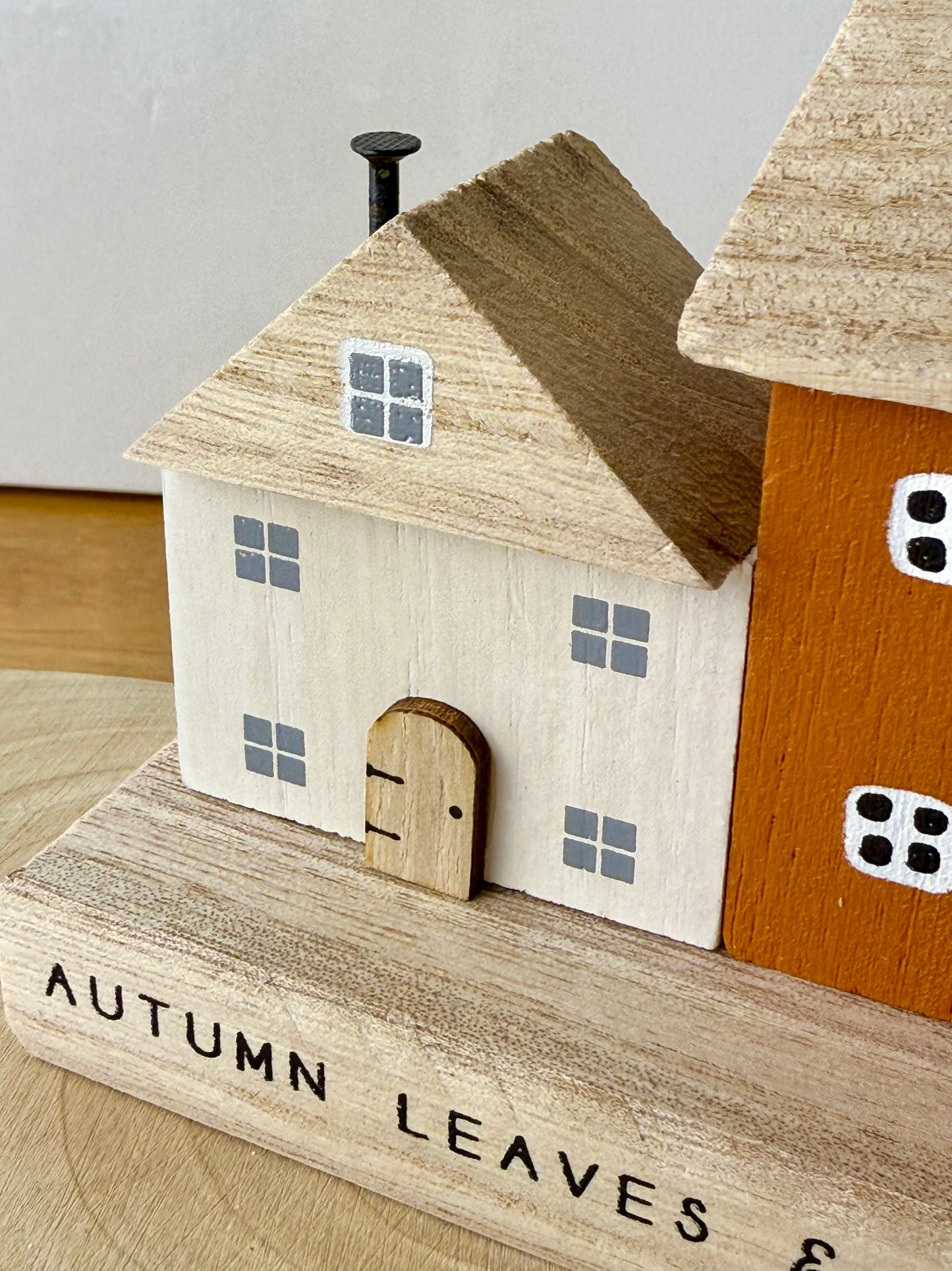 Autumn leaves & pumpkin wooden houses